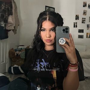 Meet your Posher, Luz